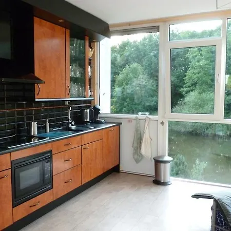 Bed & Breakfast Landscape